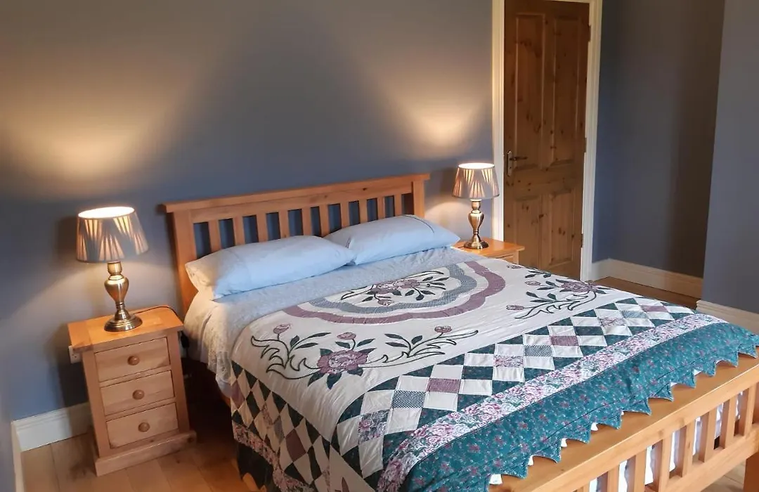 Whitethorn Lodge, Bed & Breakfast, Lackafinna-1